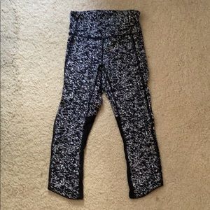 Lulu lemon cropped leggings